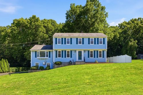 100 Beacon Hill Rd, West Springfield, MA, 01089-1935 | Card Image