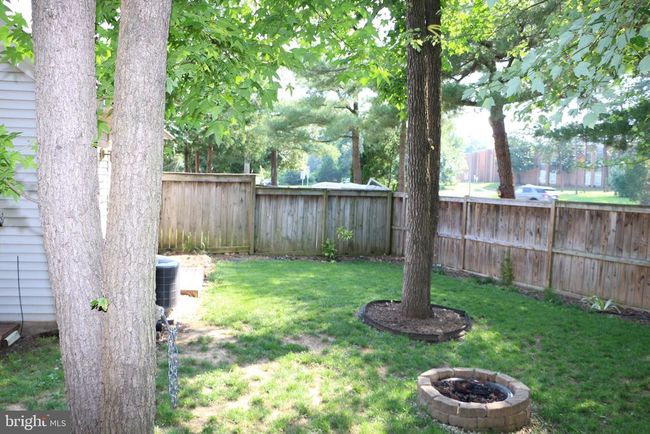 6215 Stonepath Cir, Townhouse with 2 bedrooms, 2 bathrooms and null parking in CENTREVILLE VA | Image 24