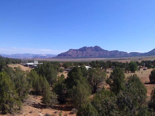 6484 S Coyote Rd, Apple Valley, UT, 84737 | Card Image