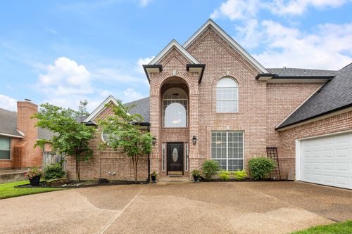 2411 Wilkes Dr, Colleyville, TX, 76034-5686 | Card Image