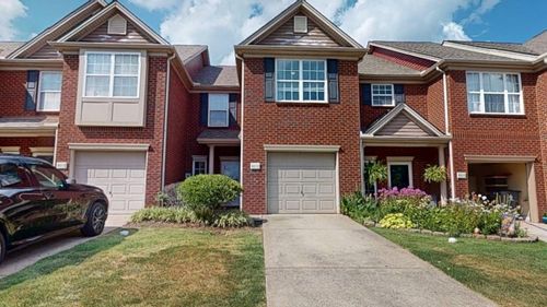 8215 Rossi Rd, Brentwood, TN, 37027-8368 | Card Image