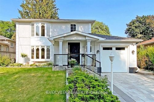 lower-12 Shippigan Crescent, North York, ON, M2J2G2 | Card Image