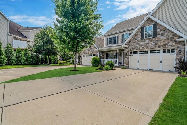 1303 Shinnecock Ct, House other with 4 bedrooms, 4 bathrooms and 2 parking in Adams Twp PA | Image 44