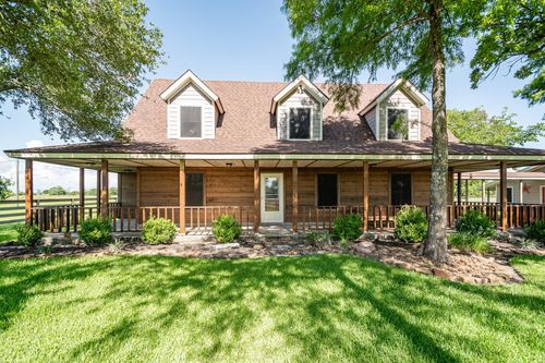 4821 Lawrence Rd, Beach City, TX, 77523-9372 | Card Image