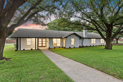 12151 Crestline Ave, Dallas, TX, 75244-7416 | Card Image