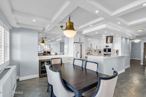 1n-28 Riverside Ave, Red Bank, NJ, 07701-1067 | Card Image