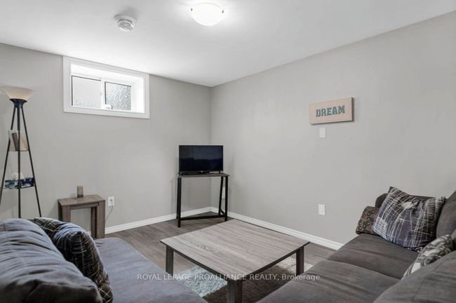 1554 Shannon Rd, House other with 3 bedrooms, 3 bathrooms and 6 parking in Plainfield ON | Image 24