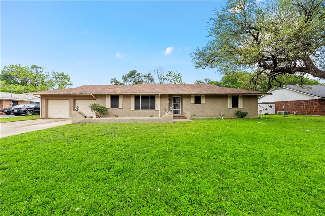Crestline St, Waco, TX 76705