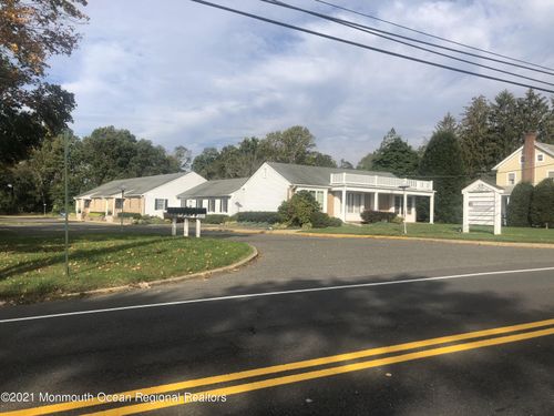 1-22 S Holmdel Rd, Holmdel, NJ, 07733-2613 | Card Image
