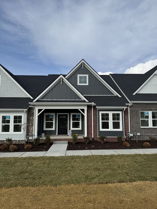 617 Swanston Ln, Gallatin, TN, 37066-2852 | Card Image