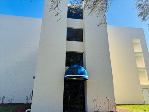 apt-102-4119 61st Avenue Ter W, BRADENTON, FL, 34210-4009 | Card Image