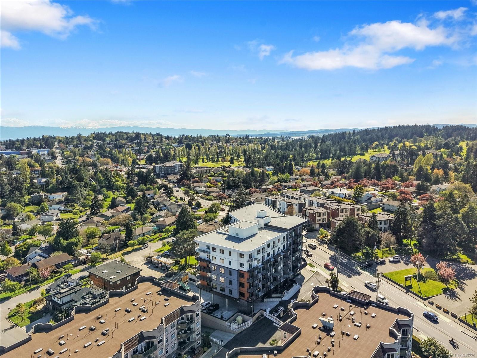 Residential in Esquimalt 3