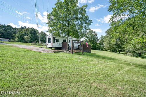 8781 Highway 70 E, Crossville, TN, 38555-1680 | Card Image