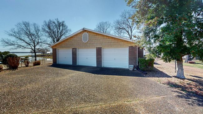 391 Reese Dr, House other with 6 bedrooms, 3 bathrooms and 12 parking in Eva TN | Image 41