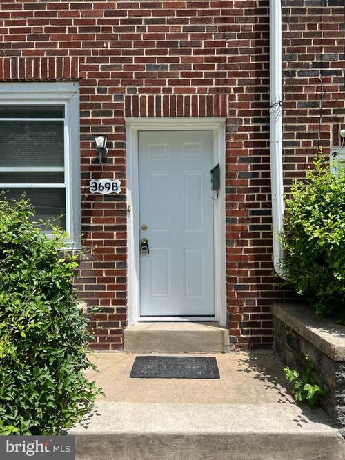 369B E County Line Road, ARDMORE, PA, 19003 | Card Image
