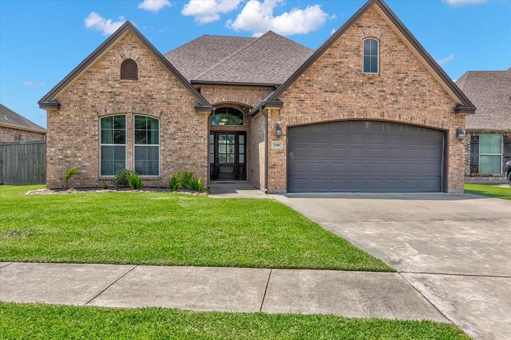 Sterling Ridge Dr, Nederland, TX 77627