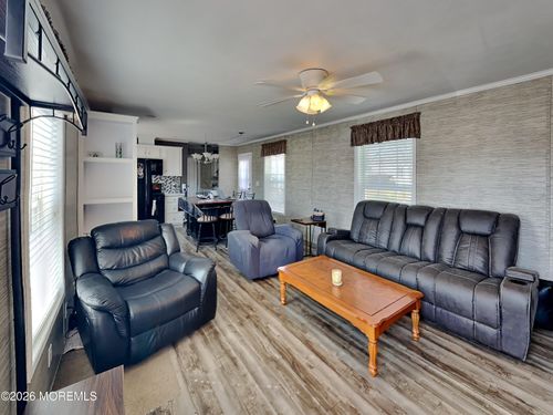 411 4th St, Jackson, NJ, 08527-2804 | Card Image