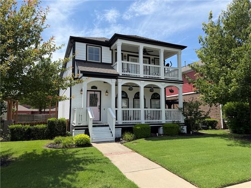 561 N Rupple Rd, Fayetteville, AR, 72704-6016 | Card Image
