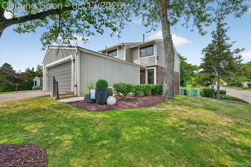 1060 Bristol Ct, Northville, MI, 48167-1001 | Card Image