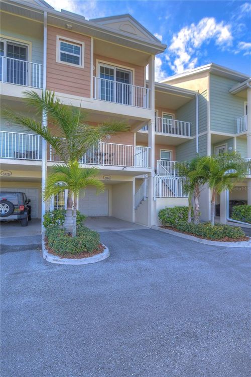 3280 Mangrove Point Dr, Ruskin, FL, 33570-3066 | Card Image