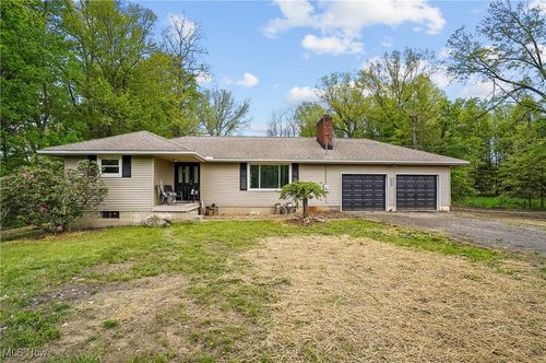 10699 Whippoorwill Rd, Newton Falls, OH, 44444-9201 | Card Image