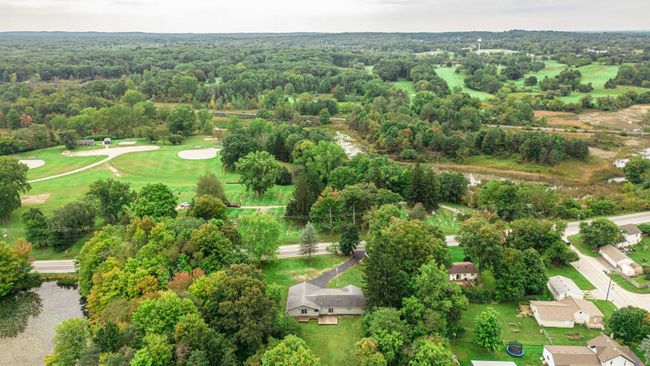 100 Broadway, House other with 3 bedrooms, 2 bathrooms and null parking in Springfld Twp MI | Image 66