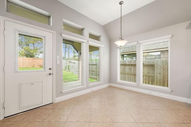 2314 Laurel Loch Ln, House other with 4 bedrooms, 2 bathrooms and 2 parking in Pearland TX | Image 18