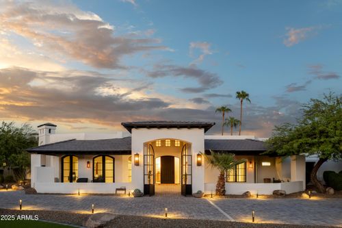 6718 E San Juan Ave, Paradise Valley, AZ, 85253-5965 | Card Image