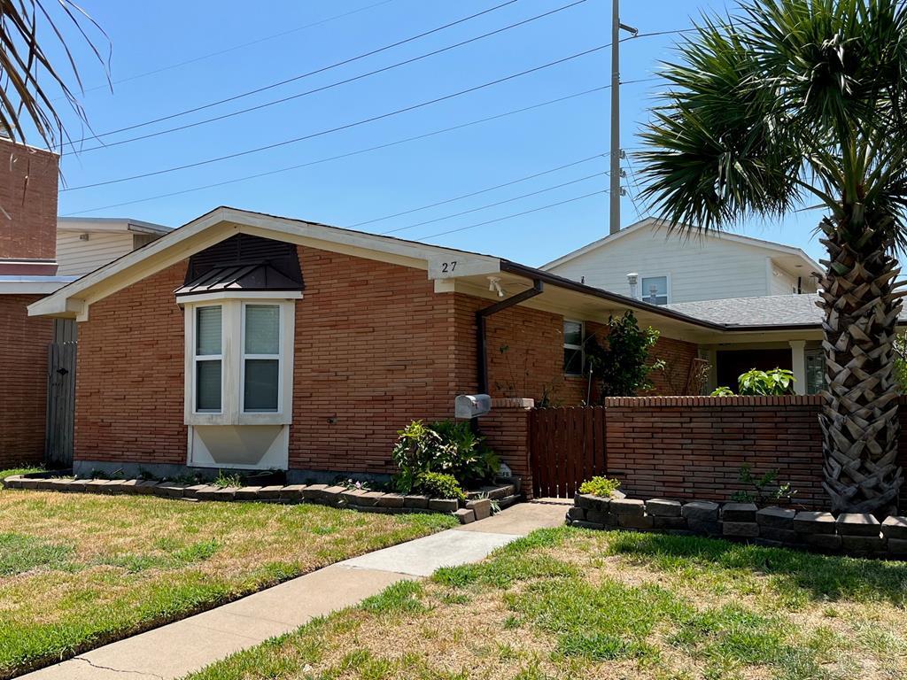 Shore Dr, Galveston, TX 77551