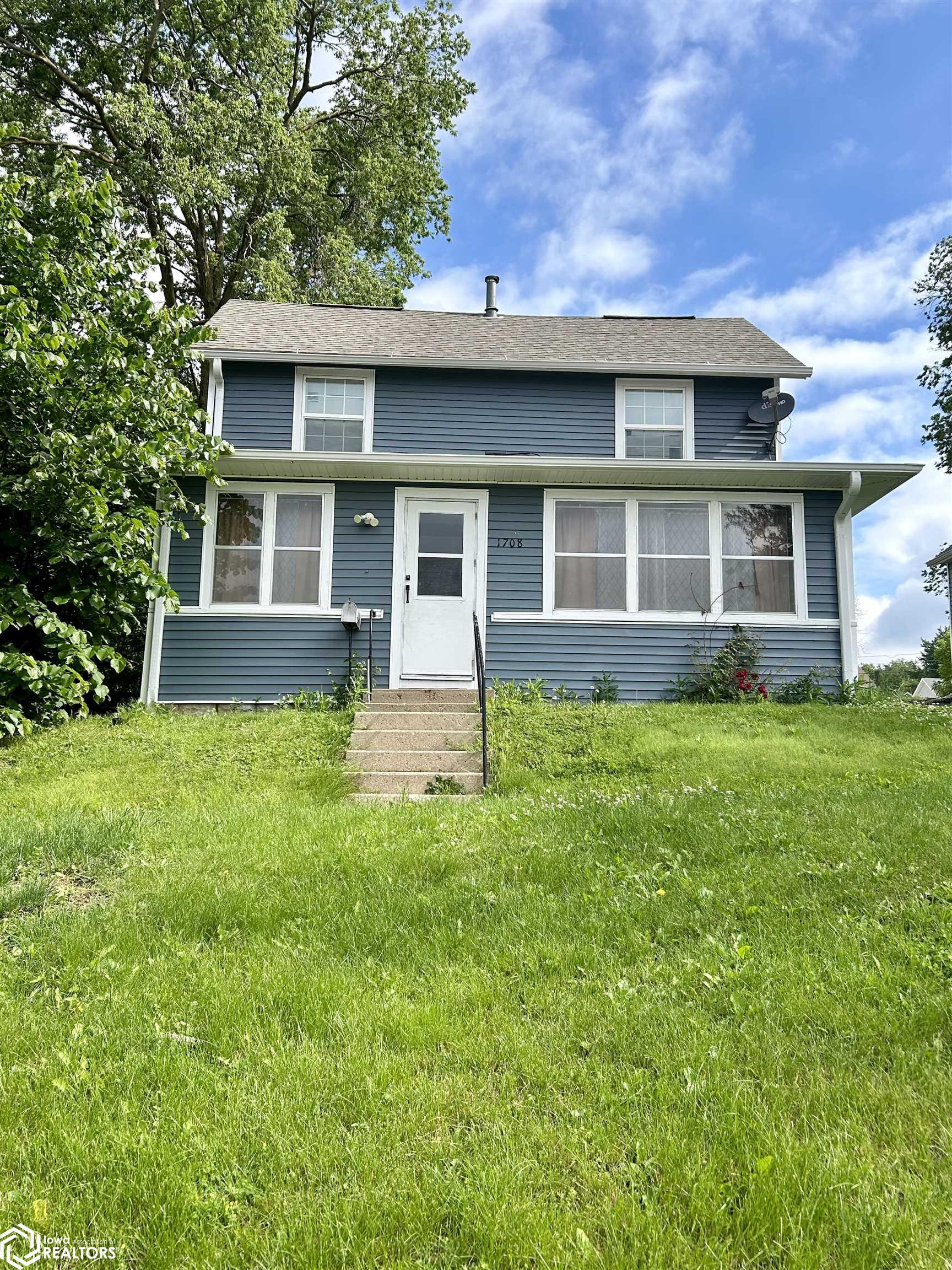1st Ave, Denison, IA 51442