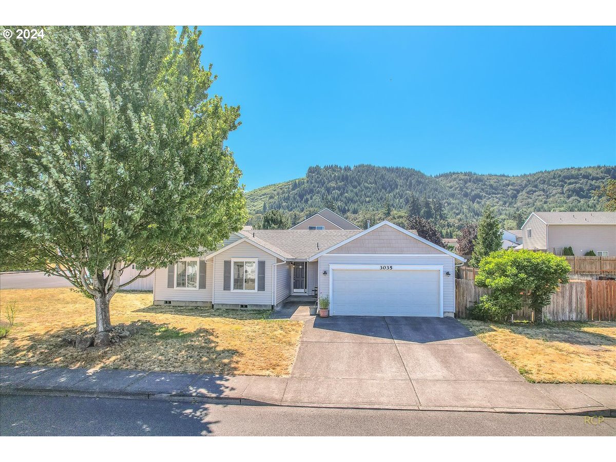 5th St, Columbia City, OR 97018