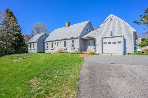 181 Elliott Rd, Barnstable, MA, 02632 | Card Image