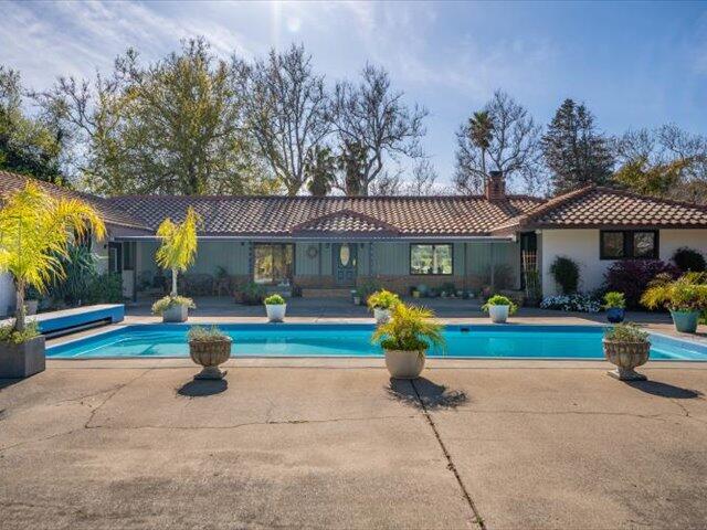 Residential in Red Bluff 5