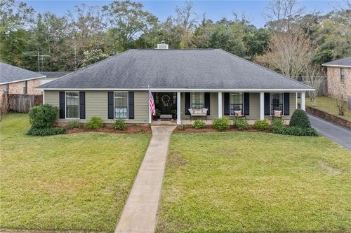 2112 Pine Needle Dr E, Mobile, AL, 36609-2708 | Card Image
