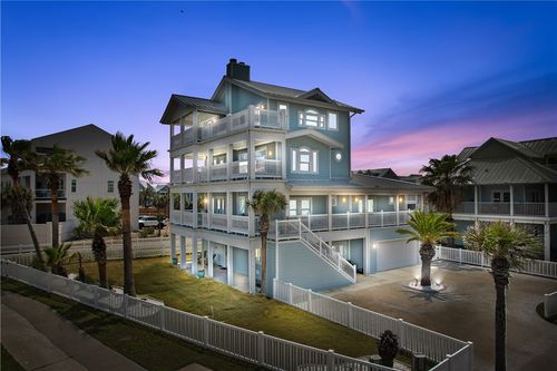 272 Beachwalk Ln, Port Aransas, TX, 78373-4826 | Card Image