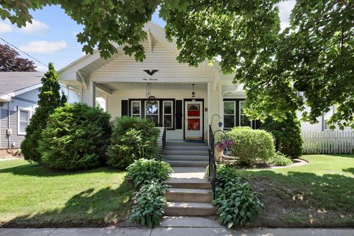 919 N 15th Street, Manitowoc, WI, 54220 | Card Image