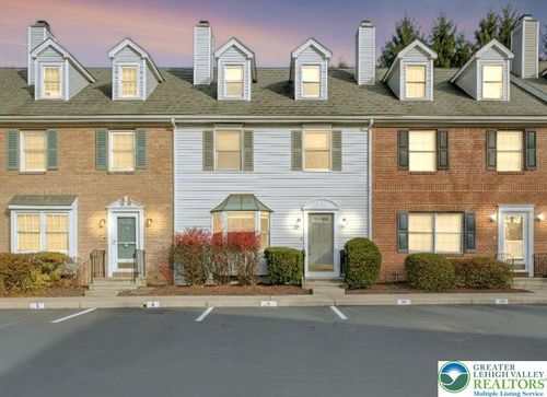116 Eaglesmere Cir, East Stroudsburg, PA, 18301-3171 | Card Image