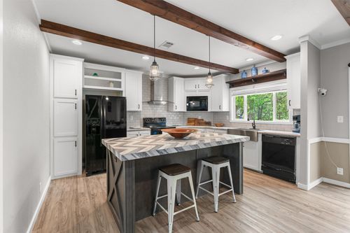 137 Scarlet Harts Ln, Dale, TX, 78616-4023 | Card Image