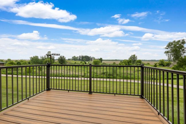 105 Community Dr, Condo with 3 bedrooms, 3 bathrooms and null parking in FALL RIVER WI | Image 30