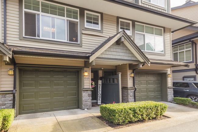 96 - 13819 232 Street, Townhouse with 3 bedrooms, 2 bathrooms and 2 parking in Maple Ridge BC | Image 2