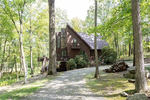 255 Smith School Rd, Farmington, PA, 15437 | Card Image