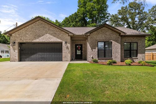 113 Jefferson Ave, Muscle Shoals, AL, 35661 | Card Image