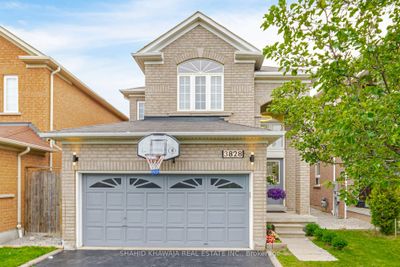 3828 Passway Rd, House other with 3 bedrooms, 3 bathrooms and 6 parking in Mississauga ON | Image 1