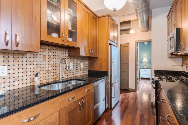 UNIT-502 - 212 N Center St, Condo with 2 bedrooms, 2 bathrooms and 1 parking in Bloomington IL | Image 9