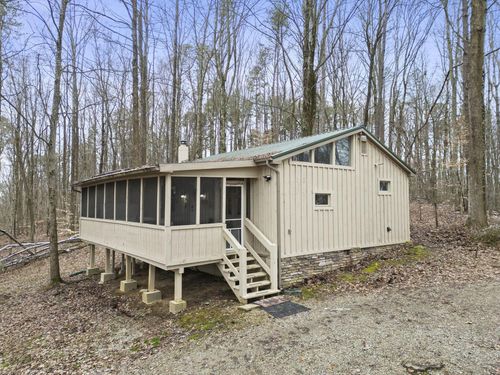 20554 Thompson Ridge Rd, Laurelville, OH, 43135-9244 | Card Image