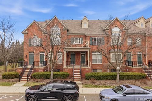 39478 Springwater Dr, Northville, MI, 48168-3959 | Card Image