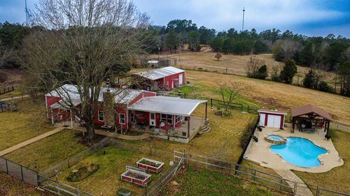 875 An County Road 2150, Palestine, TX, 75801-4381 | Card Image