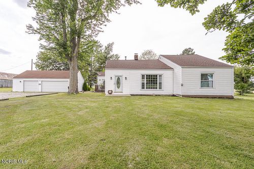 16537 Wapakoneta Rd, Grand Rapids, OH, 43522-9773 | Card Image