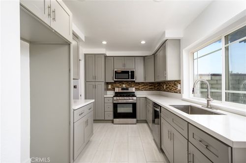 11263 Knott Ave, Cypress, CA, 90630 | Card Image