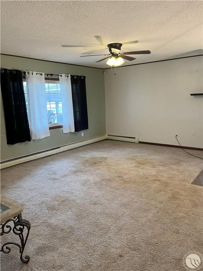 919 Longhorn Ct, House other with 3 bedrooms, 1 bathrooms and null parking in Hardin MT | Image 5